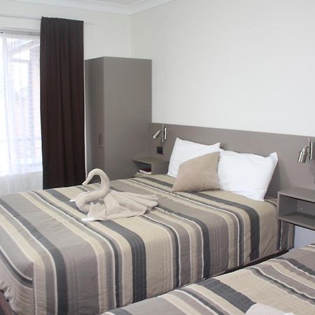 Centrepoint Motel Dubbo Dış mekan fotoğraf
