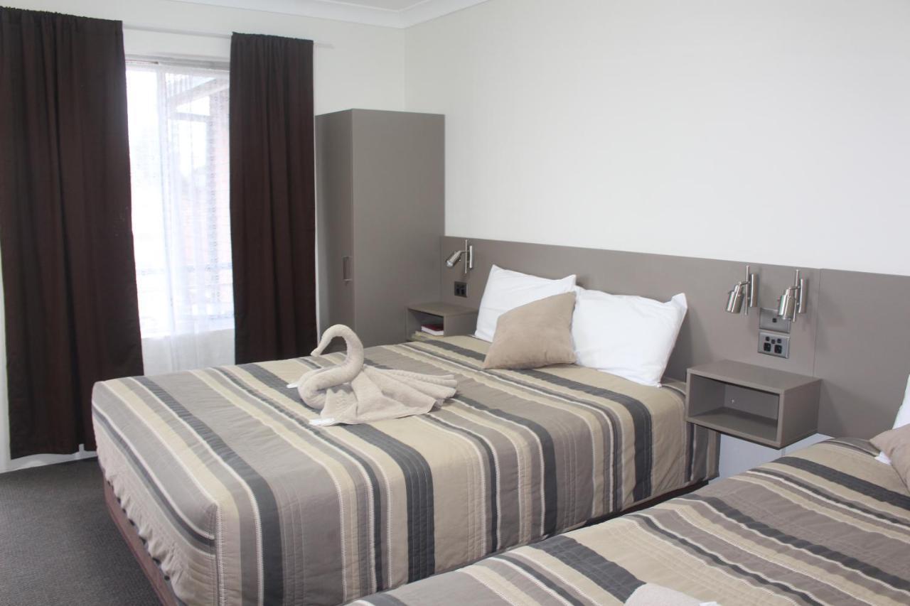Centrepoint Motel Dubbo Dış mekan fotoğraf